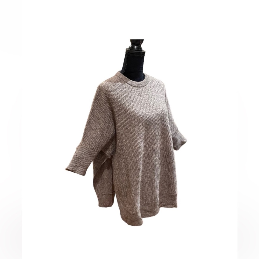 Max Studio classic beige yak wool blend knit pullover casual warm sweater small